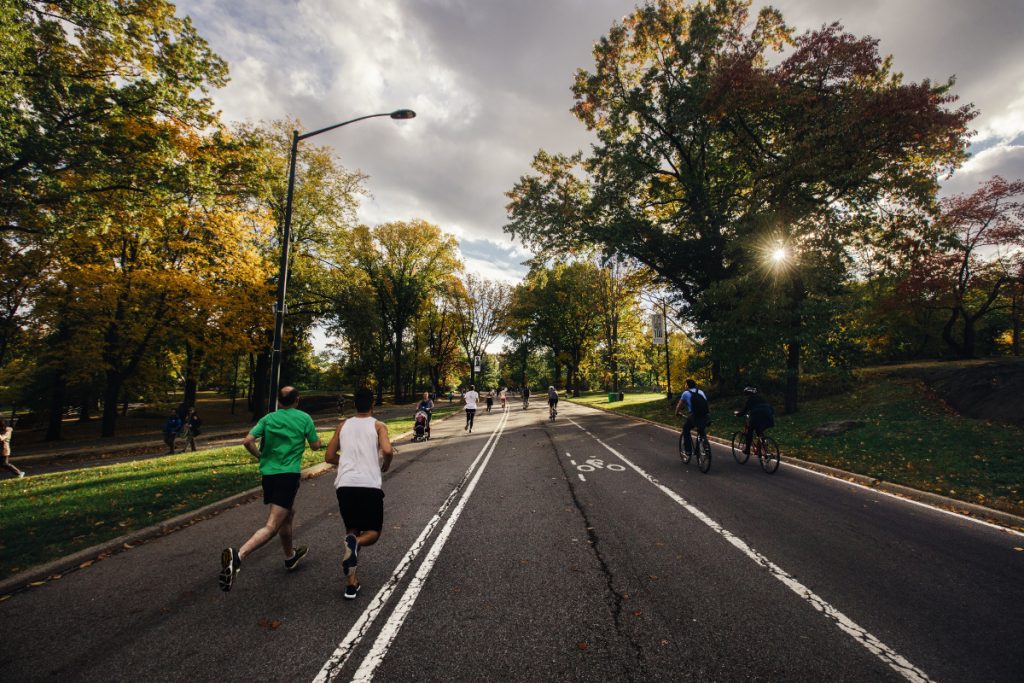 people-running-small